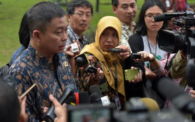 Jonan Jamin Harga BBM, Elpiji, dan Listrik Tidak Naik Sampai September