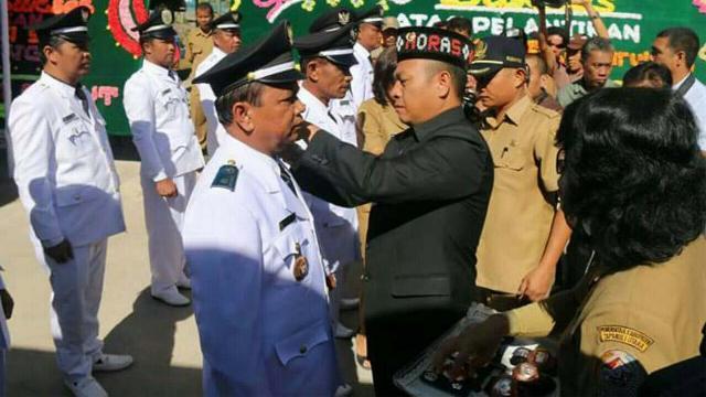 Bupati Taput Lantik 8 Kades se-Kecamatan Tarutung