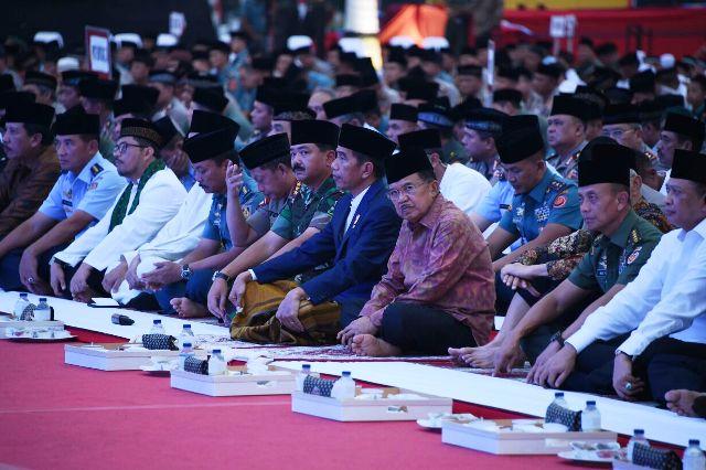 Presiden RI Buka Puasa Bersama Keluarga Besar TNI-Polri dan Masyarakat