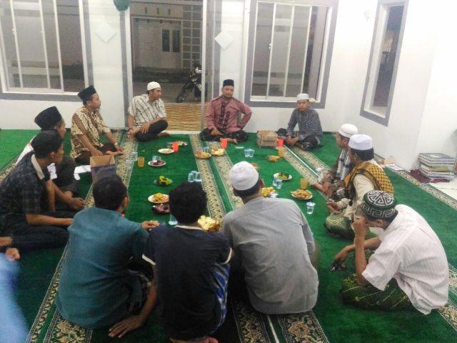 Sambut Hari Raya Idul Fitri, BKM Al Hijrah Perumahan Pondok 4 Inisiator Acara Desa Kolam Bertakbir