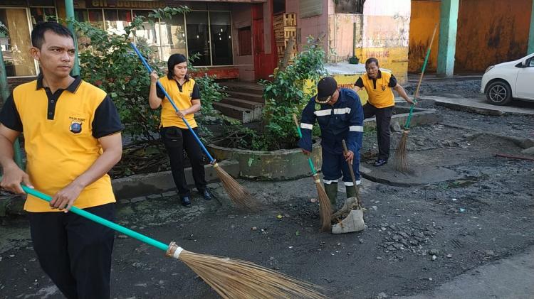 Polsek Medan Baru Baksos di kawasan Pasar Petisah 