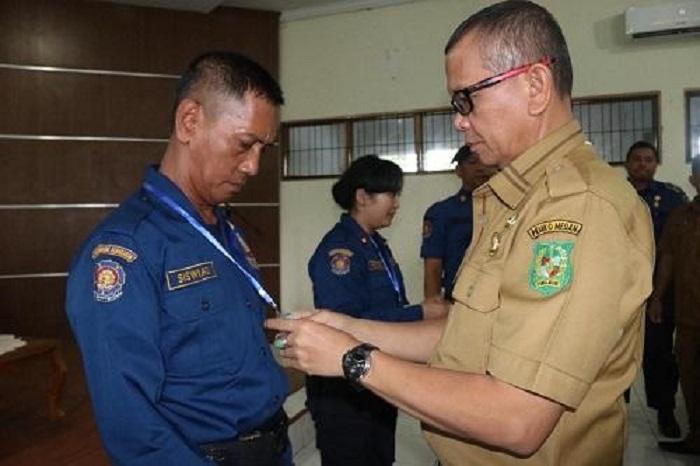 Walikota Medan Buka Pelatihan Pemadam Kebakaran di Taman Cadika Medan Johor