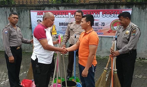 HUT Bhayangkara ke-73, Polsek Medan Baru Gelar Bakti Religi di Gereja Babtis Indonesia