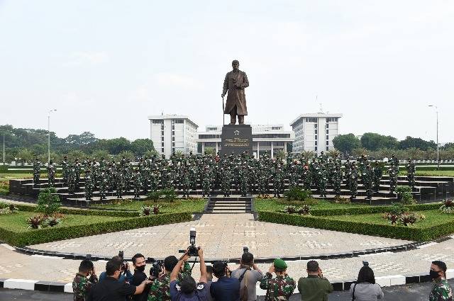 Panglima TNI Terima Laporan Kenaikan Pangkat 84 Perwira Tinggi
