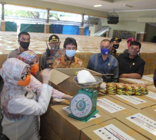 Pemko Medan Terima 128.870 Paket Sembako, Bantuan dari Pemerintah Provinsi Sumut
