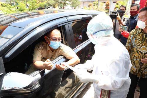 Rapid Test Massal Gratis di RS USU, Akhyar Nasution Tinjau Pelaksanaan