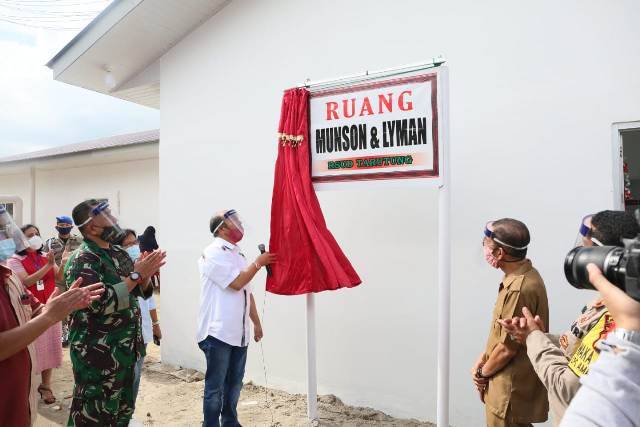 Bupati Taput Nikson Nababan Resmikan Ruang Isolasi Munson-Lyman di RSUD Tarutung