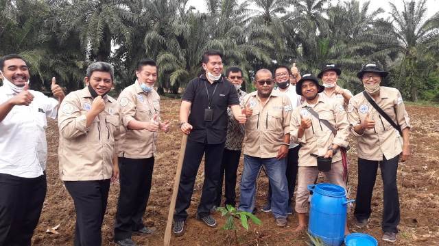 Gunakan Eco Enzyme, Kadin Sumut Tanam Bibit Jagung Organik Non Kimia di Lahan 4 Ha Simalingkar