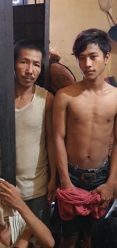 Pesta Sabu di Rumah Bu Ani, Seorang Perempuan dan 4 Laki-laki Diamankan Polsek Delitua