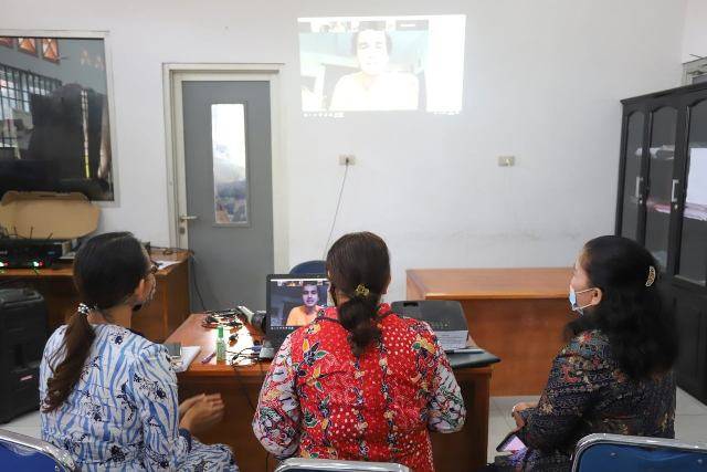 Ramu Strategi Bisnis, Produk UMKM Humbahas Akan Hadir di E-Commerce