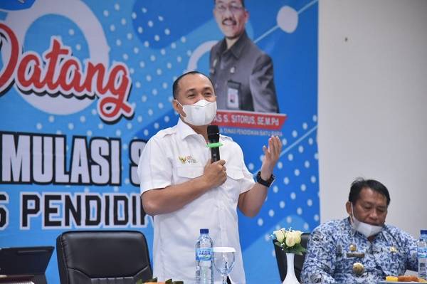 Bupati Batu Bara Buka Sosialisasi dan Simulasi SIPLah