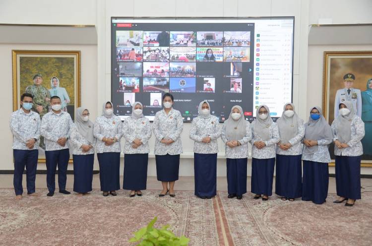 Nawal Lantik Pengurus YKI 22 Kabupaten/Kota