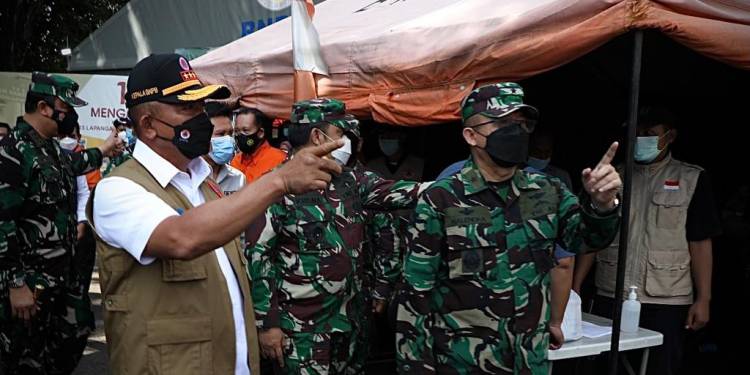 Ketua Satgas Pastikan Kesiapan RS Lapangan Indrapura Antisipasi Lonjakan Kasus COVID-19 di Jatim