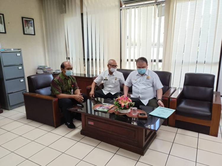 Dinas Perdagangan dan Kadin Medan Lakukan Kunjungan Kerja ke Kepala Bagian Hukum Pemko Semarang