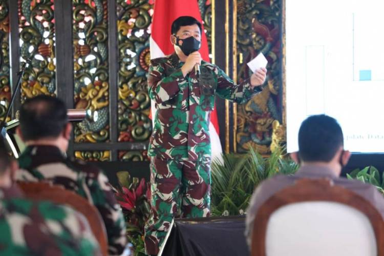  Panglima TNI Minta Awasi Tempat Umum di Bangkalan