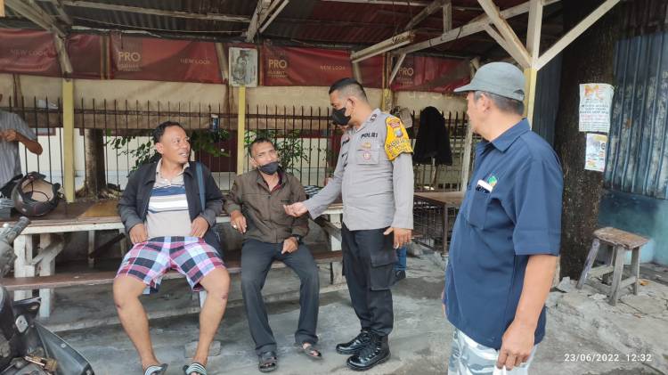 Wujudkan Kemitraan, Bhabinkamtimas Polsek Medan Baru Sambang Warga Binaannya 