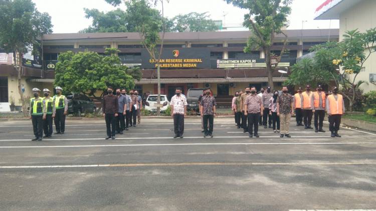 Dihadapan Anggota, Kapolrestabes Medan Tekankan Pantau Gejolak Harga Minyak di Medan 