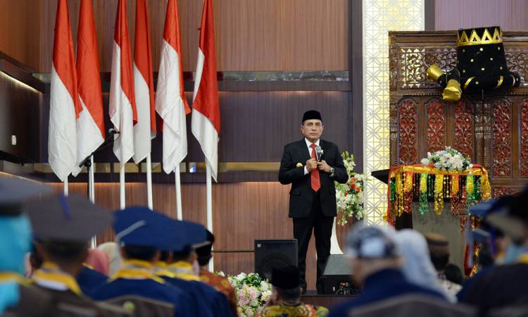 Hadiri Wisuda UNPAB, Gubernur Sumut Minta Para Sarjana Berwirausaha dan Ciptakan Lapangan Kerja