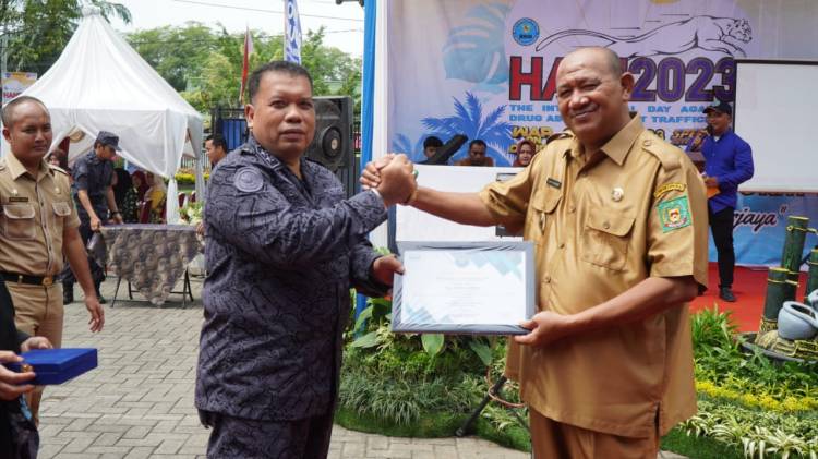 Hadiri Peringatan HANI 2O23, Syah Afandin Dianugerahi Piagam Penghargaan BNNK Langkat