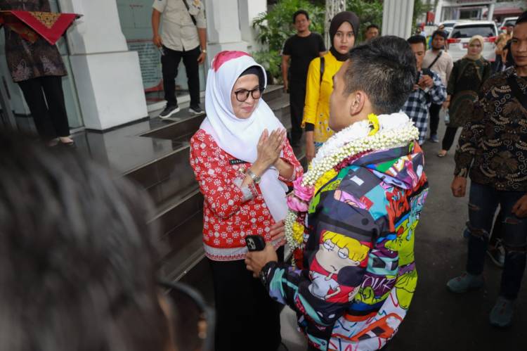 Walikota Pematang Siantar Sambut Kepulangan Jon Setiawan Saragih, Petarung One Pride MMA yang Berlaga di AS