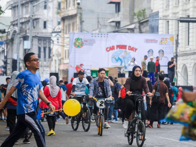 Ragam Aktivitas Warga di Car Free Day Kota Medan