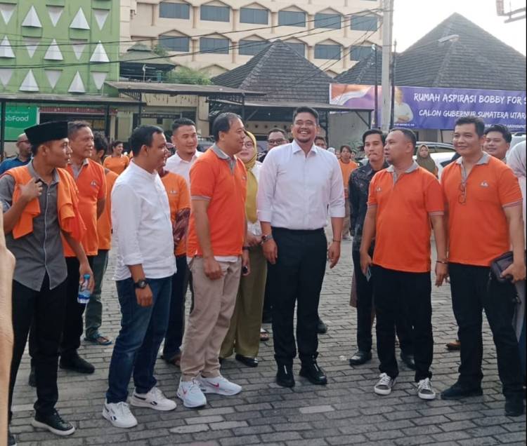 Balon Gubernur Sumut Bobby Nasution Resmikan Rumah Aspirasi