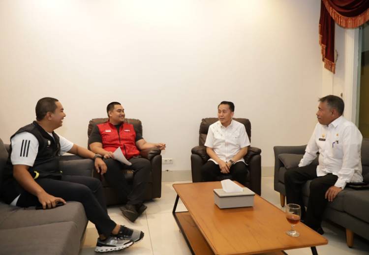 Tancap Gas, Pj Gubernur Sumut Agus Fatoni Bertemu Menpora Bahas Kesiapan PON