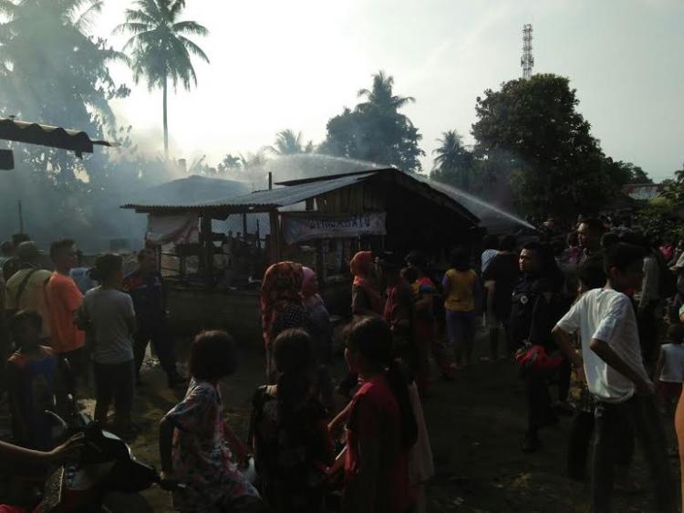 Ditinggal Mudik ke Pekanbaru, 2 Unit Rumah di Komplek Perkebunan Tanjung Jati Binjai Ludes Terbakar