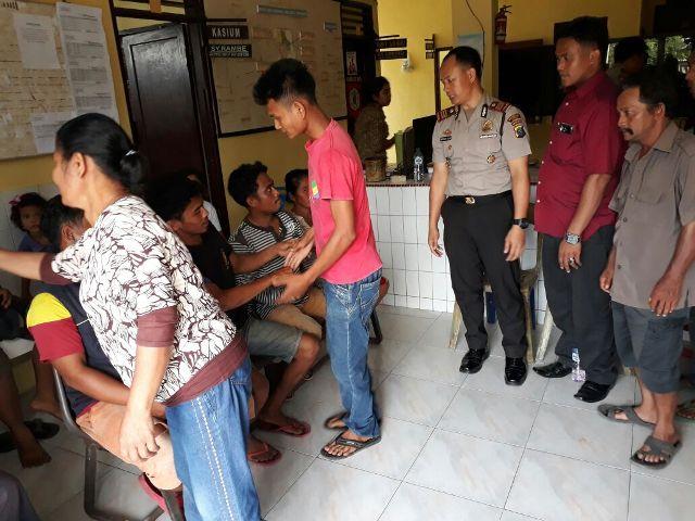 Gara-gara Teriak 'Hoii', Keluarga Sastrawan Tarigan Pukuli Keluarga Br Tarigan 