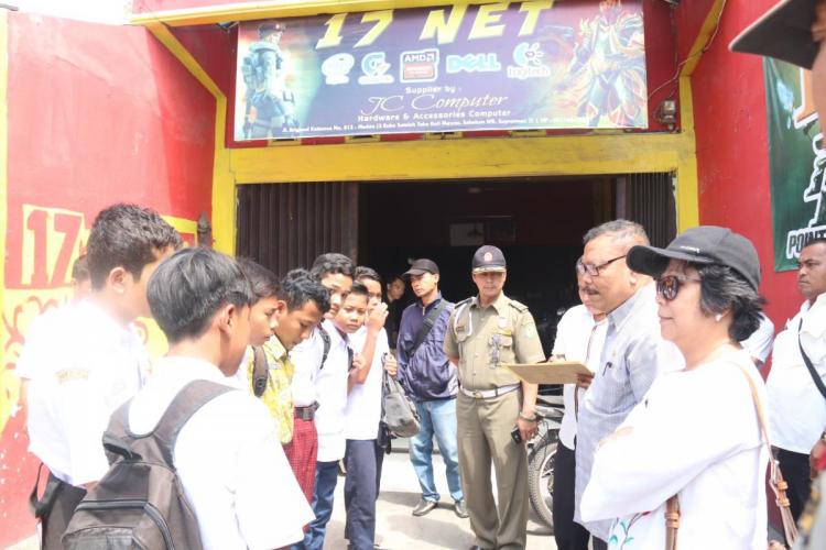 Warnet Dirazia, Belasan Pelajar Terjaring 