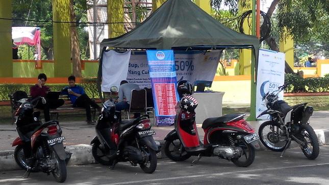 Dilarang, Stan Jualan Bermunculan di Lapangan Merdeka Binjai