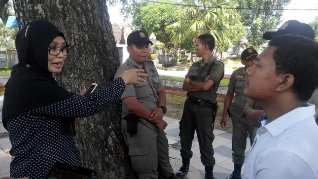 Anggota DPRD Binjai Salahkan PLN yang Buka Stand di Trotoar Lapangan Merdeka Binjai