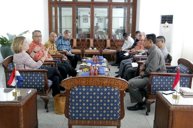 Pemprovsu Bahas Kerjasama dengan Belanda