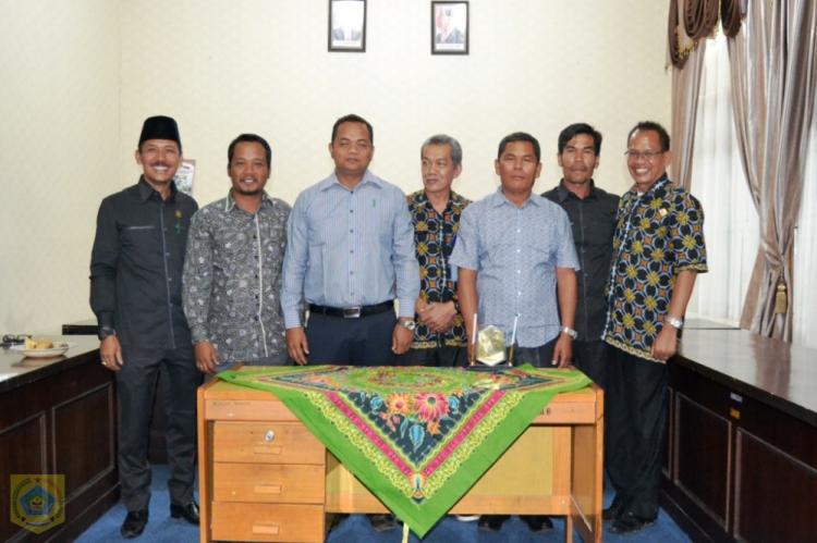 Pemkab dan DPRD Pakpak Bharat Teken Nota Kesepahaman Propemperda 2017