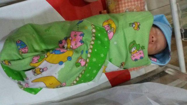 Diduga Hasil Hubungan Gelap, Bayi Laki-laki Ditemukan di Tempat Sampah di Jalan Brigjen Katamso