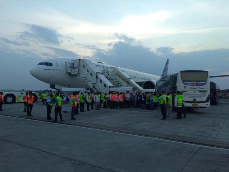 Kloter I Jemaah Calhaj Asal Langkat Berangkat melalui Bandara Kualanamu