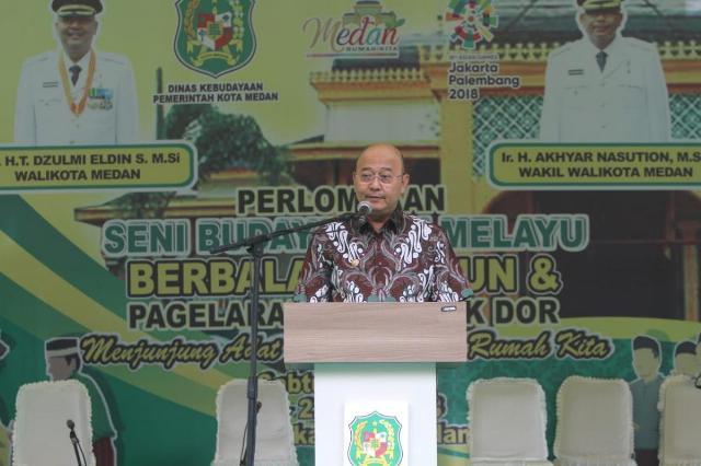 Walikota Medan Buka Lomba Tari dan Berbalas Pantun di Merdeka Walk