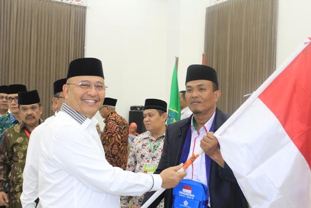 Walikota Medan Lepas Keberangkatan Calhaj Kloter 07/MES