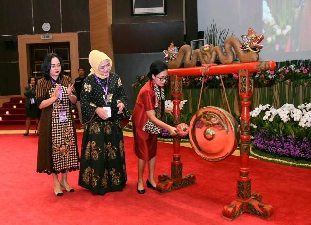 Sambut HUT Ke-52, IKKT Gelar Lomba Vocal Group dan Tari Gemu Famire