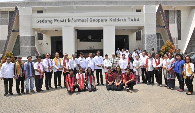 Presiden Jokowi Dorong Geopark Kaldera Toba Diakui UNESCO