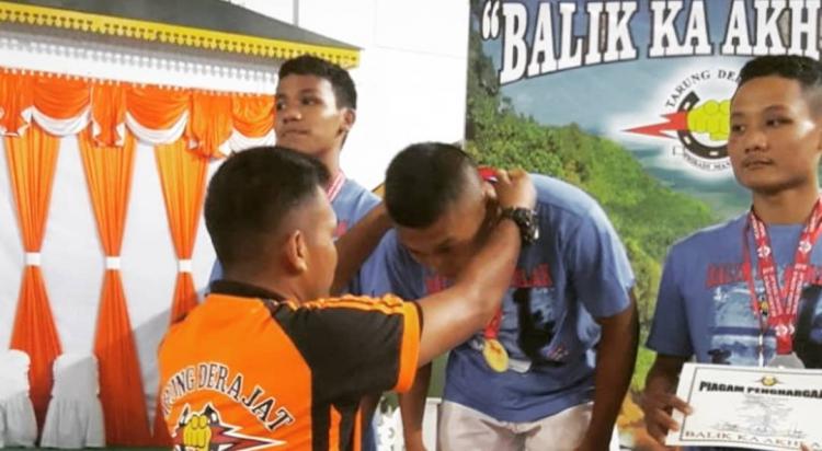 Prada Ilham Finaldin Persembahkan Emas Dalam Kejurda Tarung Derajat Kepulauan Riau 2019