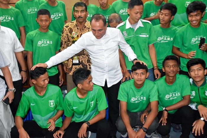 Silaturahmi Pengurus dan Suporter PSMS Medan, Gubsu Targetkan Tahun 2023 Sumut Miliki Stadion Internasional