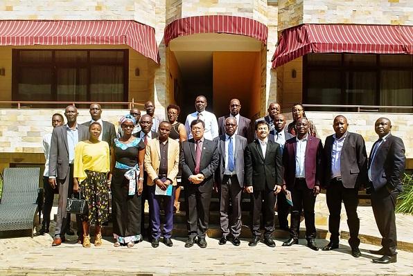 Dubes Ratlan Pardede Promosikan Produk Unggulan Indonesia di Hadapan Pengusaha Burundi