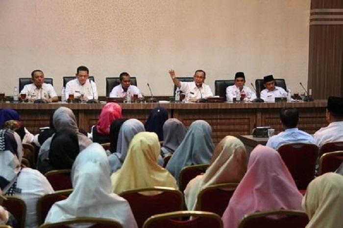 Wakil Wali Kota Medan Minta Guru Madrasah Tanamkan Budaya Bersih