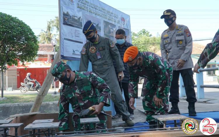 Alumni Akabri '95 Bimacakti Gelar Bakti Sosial dan Bangun Gerbang "Bakti Almamater"