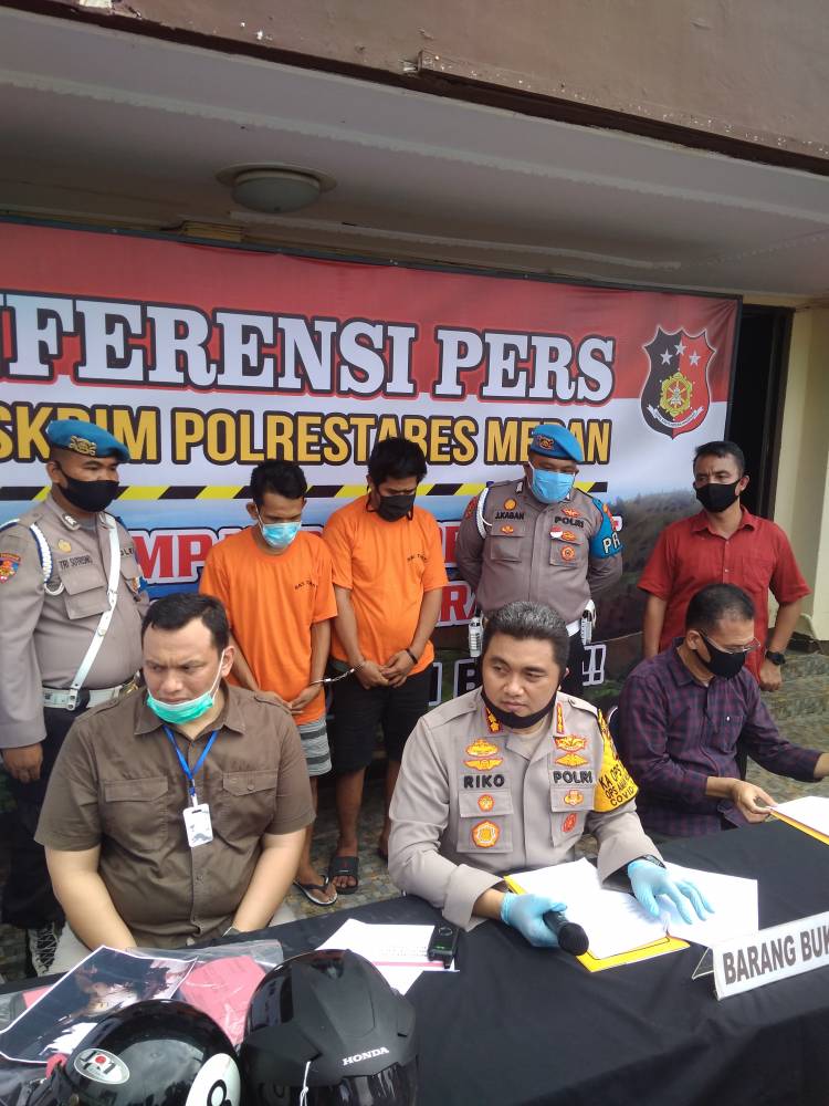 Polrestabes Medan Paparkan Dua Jambret di Jalan Madio Santoso, Sudah 8 Kali Beraksi