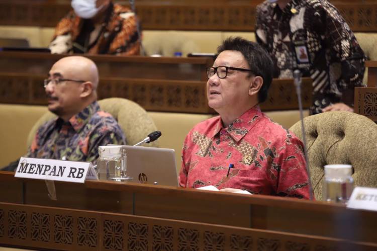 Rekrutmen CPNS 2020 Ditiadakan, Ini Penjelasan Menpan RB Tjahjo Kumolo