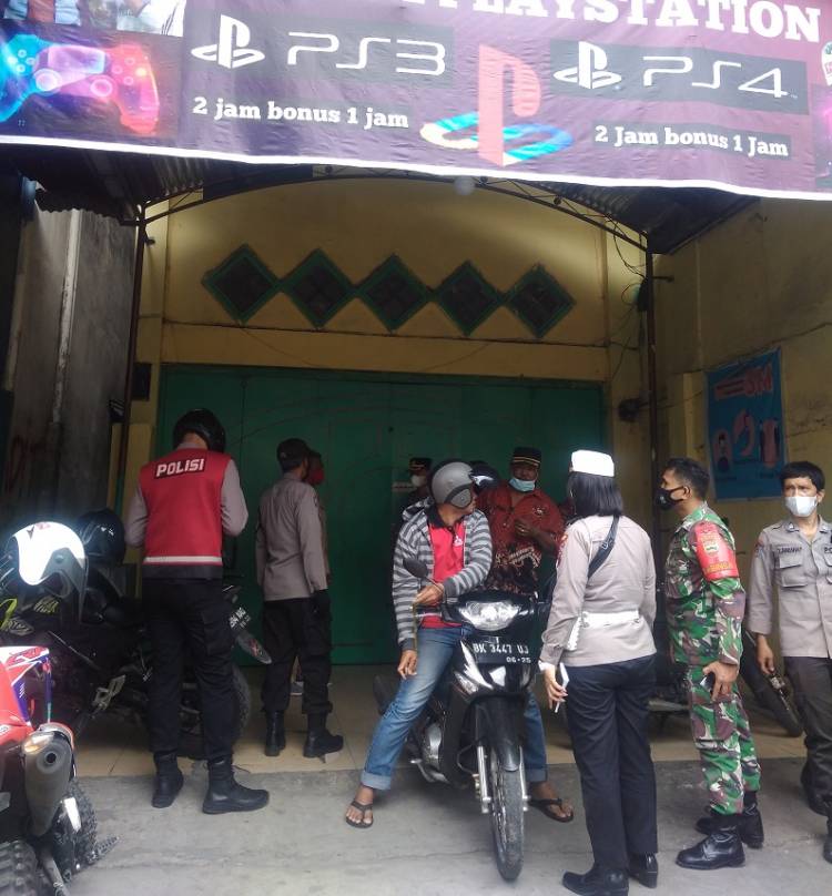PPKM Darurat, Polsek Medan Area Ajak Warga Tutup Lokasi Keramaian