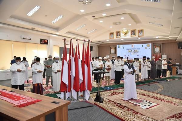 Pandemi Covid-19. Bupati Batu Bara Gelar Shalat Id di Rumah Dinas
