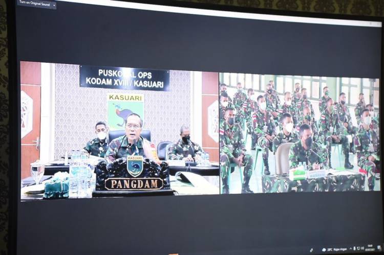 Pangdam XVIII/Kasuari Secara Virtual Buka Pembekalan Kepada 120 Satuan BKO Kodim Persiapan